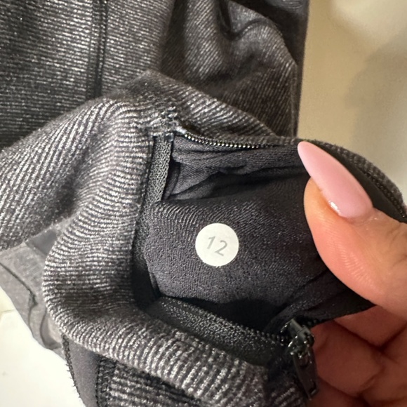 SOLDLululemon Stride Jacket *Soft Mini Check Black Heathered Coal Mini Check / - Picture 4 of 14